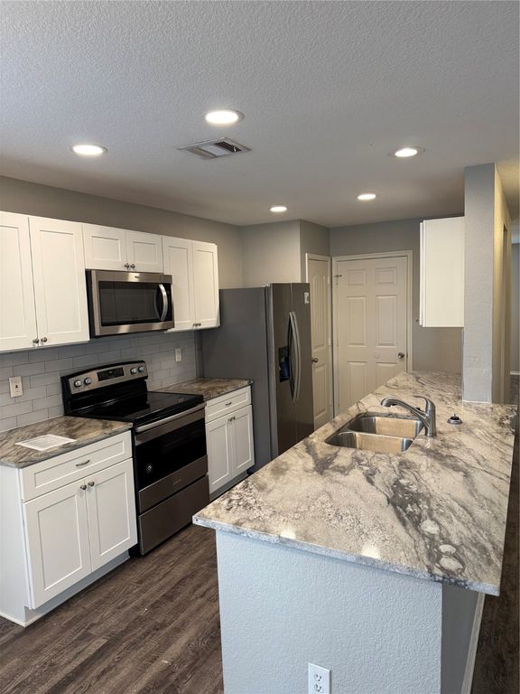 1936 Encino Drive, Lancaster, TX 75146