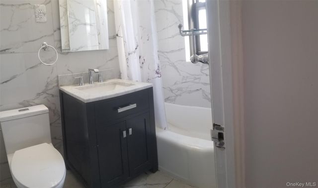 99-60 63rd Road 14J, Rego Park, NY 11374