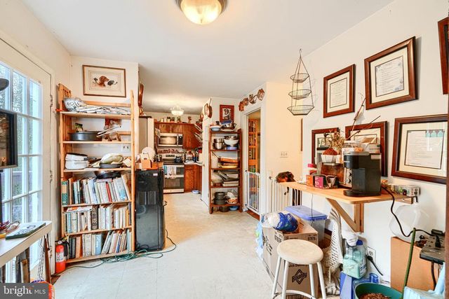 9301 OLD GEORGETOWN RD, Bethesda, MD 20814