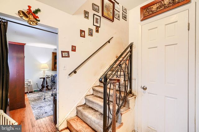 9301 OLD GEORGETOWN RD, Bethesda, MD 20814