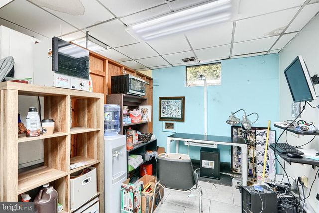 9301 OLD GEORGETOWN RD, Bethesda, MD 20814