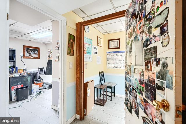 9301 OLD GEORGETOWN RD, Bethesda, MD 20814