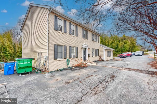 9301 OLD GEORGETOWN RD, Bethesda, MD 20814