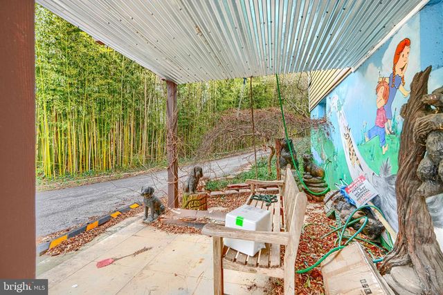 9301 OLD GEORGETOWN RD, Bethesda, MD 20814