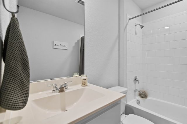 5824 Harvey Gap Lane, Denton, TX 76226