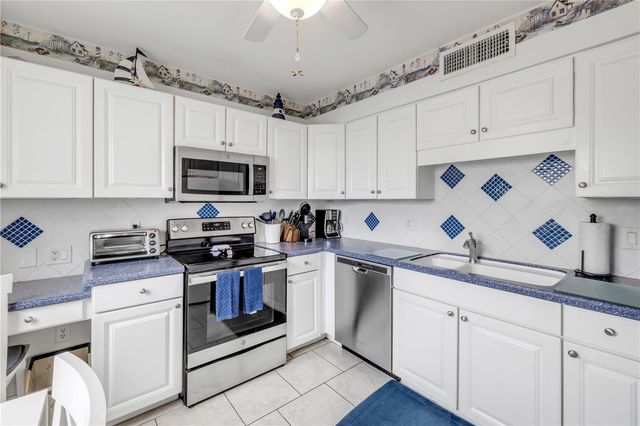 577 N ATLANTIC AVENUE 7, New Smyrna Beach, FL 32169
