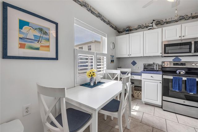 577 N ATLANTIC AVENUE 7, New Smyrna Beach, FL 32169