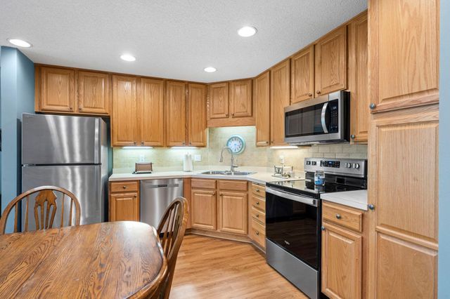 18400 Euclid Street 360, Farmington, MN 55024