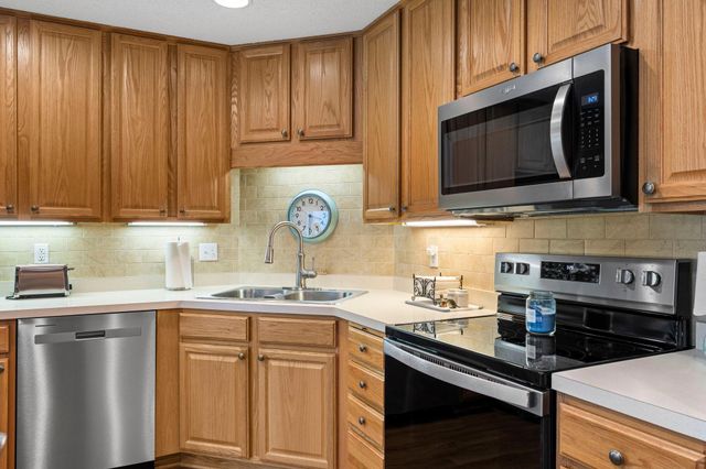 18400 Euclid Street 360, Farmington, MN 55024