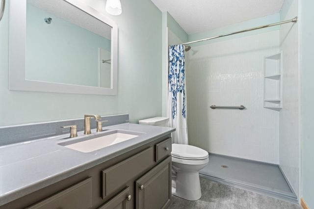 18400 Euclid Street 360, Farmington, MN 55024