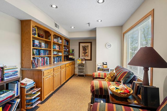 18400 Euclid Street 360, Farmington, MN 55024