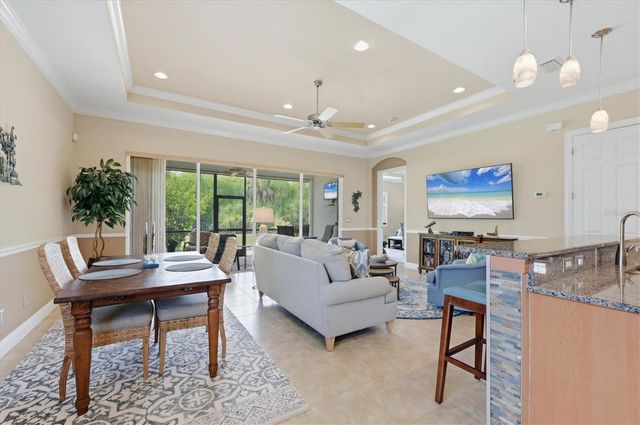 5029 LAKE OVERLOOK AVENUE, Bradenton, FL 34208