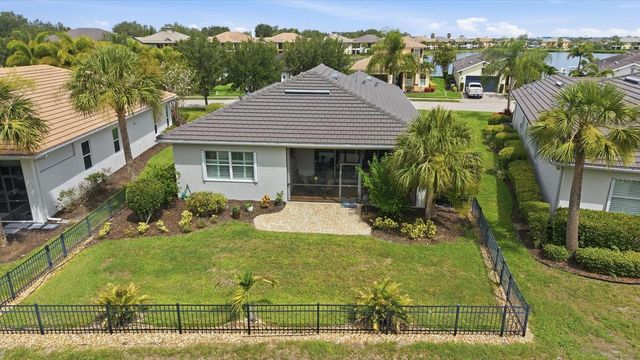 5029 LAKE OVERLOOK AVENUE, Bradenton, FL 34208