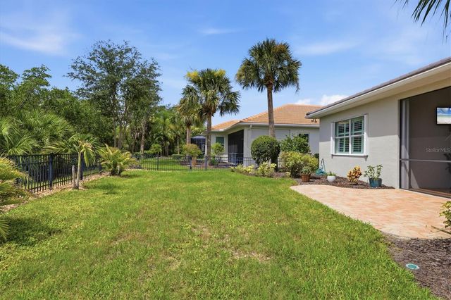 5029 LAKE OVERLOOK AVENUE, Bradenton, FL 34208