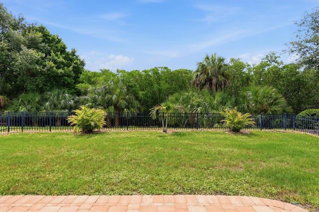5029 LAKE OVERLOOK AVENUE, Bradenton, FL 34208