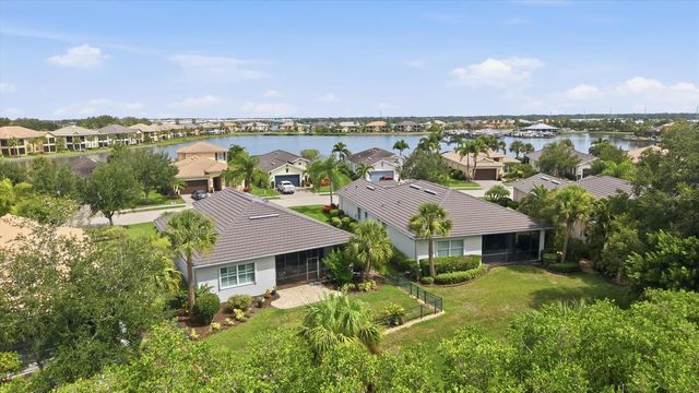5029 LAKE OVERLOOK AVENUE, Bradenton, FL 34208