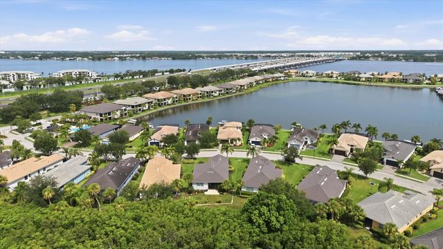 5029 LAKE OVERLOOK AVENUE, Bradenton, FL 34208