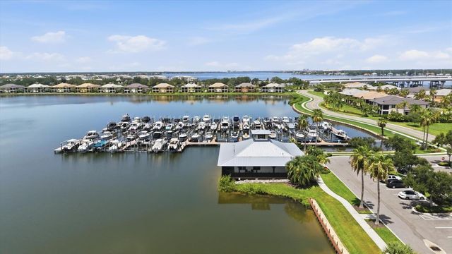 5029 LAKE OVERLOOK AVENUE, Bradenton, FL 34208