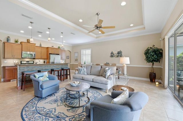 5029 LAKE OVERLOOK AVENUE, Bradenton, FL 34208