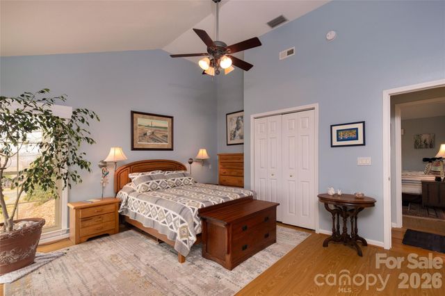 149 Windy Hill Circle, Tuckasegee, NC 28783