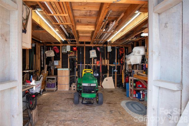 149 Windy Hill Circle, Tuckasegee, NC 28783