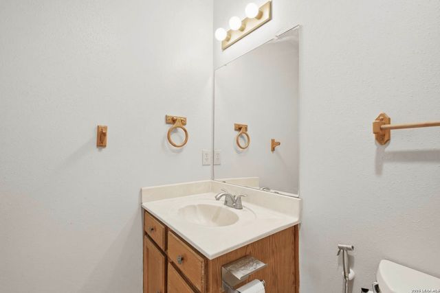 6322 Village Arbor, San Antonio, TX 78250