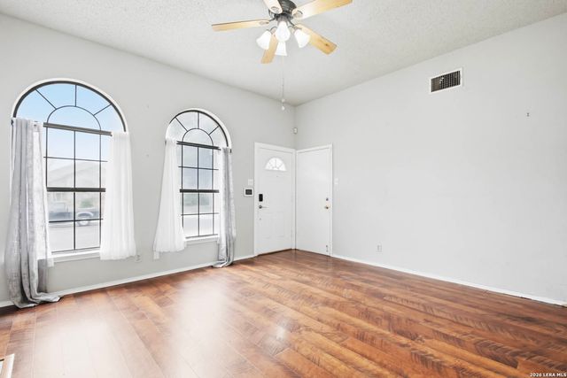 6322 Village Arbor, San Antonio, TX 78250