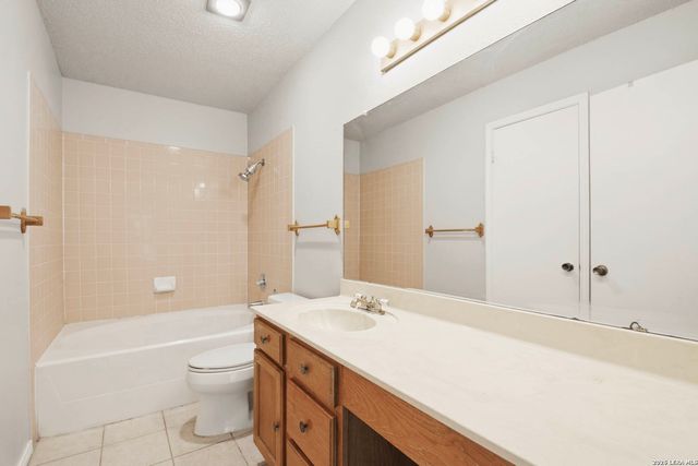 6322 Village Arbor, San Antonio, TX 78250