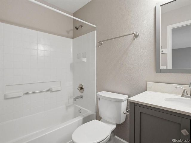 9931 Aftonwood Street, Littleton, CO 80126