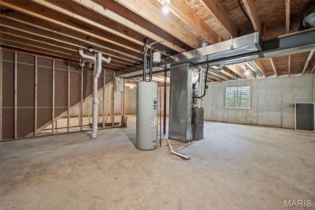 9931 S Broadway, St Louis, MO 63125