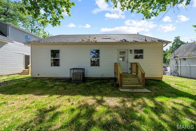 9931 S Broadway, St Louis, MO 63125