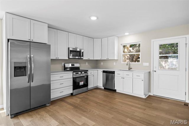 9931 S Broadway, St Louis, MO 63125