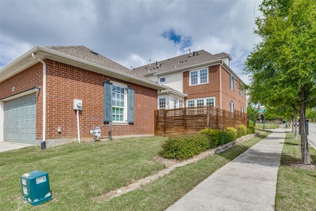 1036 Gardenia Street, Carrollton, TX 75007