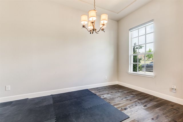 1036 Gardenia Street, Carrollton, TX 75007