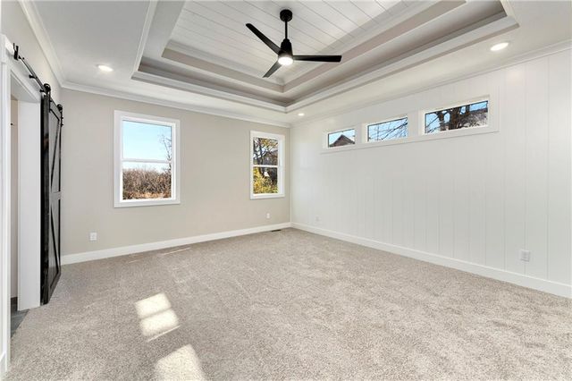 3940 SW Flintrock Drive, Lee's Summit, MO 64082