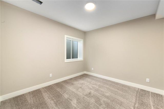 3940 SW Flintrock Drive, Lee's Summit, MO 64082