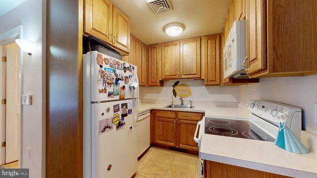 5 GITHENS LN, Lumberton, NJ 08048