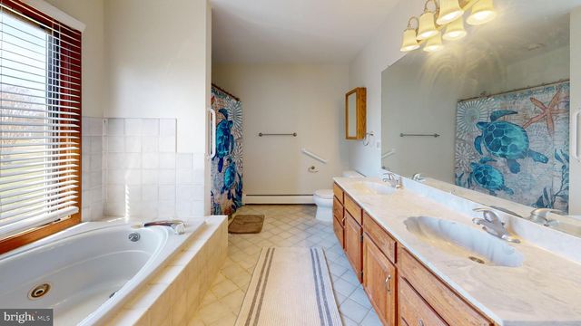 5 GITHENS LN, Lumberton, NJ 08048