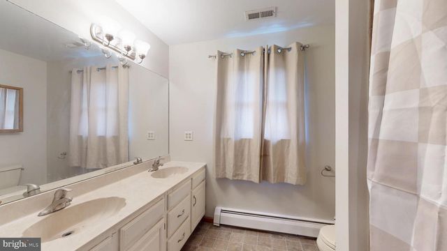 5 GITHENS LN, Lumberton, NJ 08048