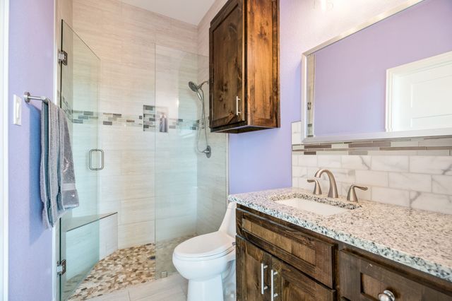 350 Farrar Road, Waxahachie, TX 75165