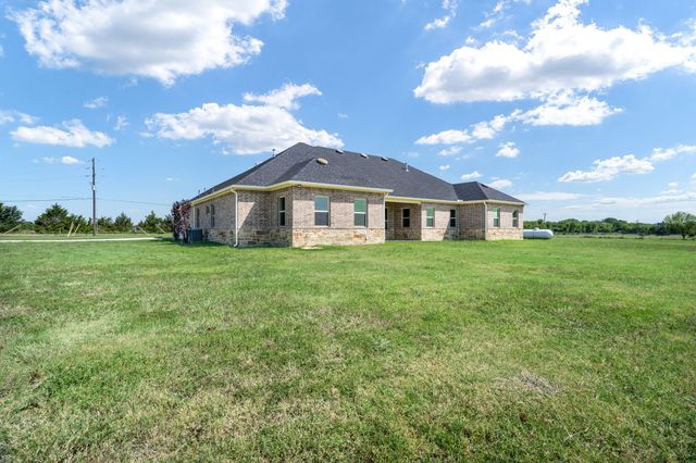 350 Farrar Road, Waxahachie, TX 75165