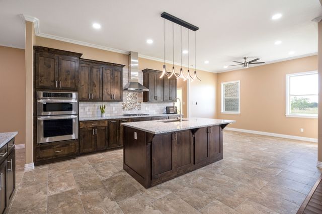 350 Farrar Road, Waxahachie, TX 75165