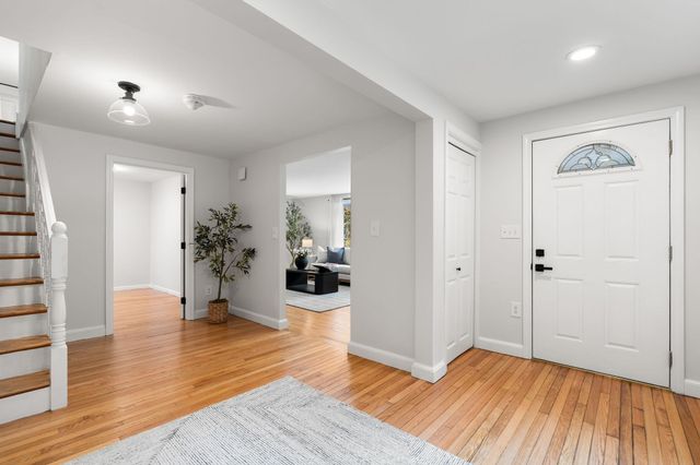 480 Forest St, Rockland, MA 02370