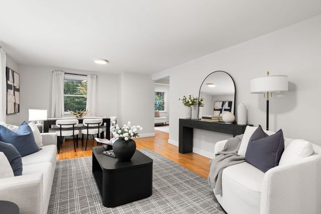 480 Forest St, Rockland, MA 02370