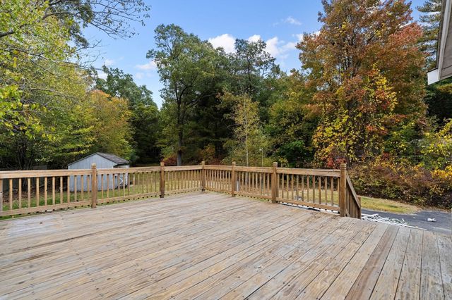 480 Forest St, Rockland, MA 02370