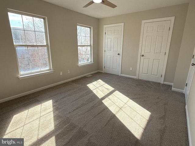 328 VICTORIA BLVD, Newark, DE 19702