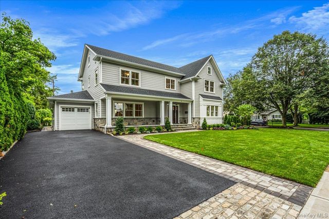 7 Yale Street, Garden City, NY 11530