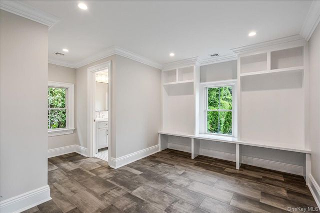 7 Yale Street, Garden City, NY 11530