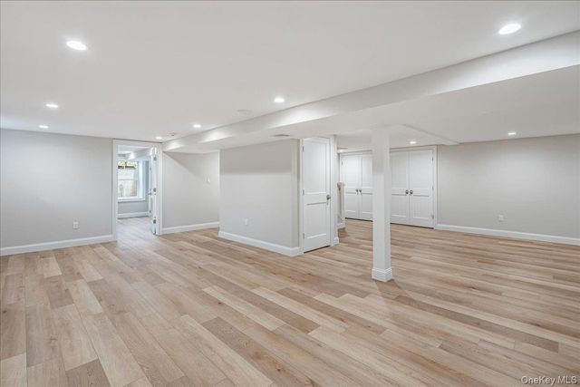 7 Yale Street, Garden City, NY 11530