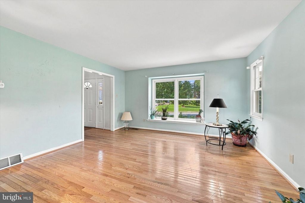 509 DERWYN RD, DREXEL HILL, PA 19026 — photo 5